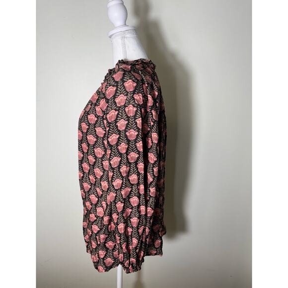 Natalie Martin Black / Pink Floral V Neck Top Sz M - Picture 1 of 4